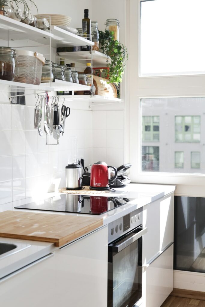 miglior-materiale-per-cucine-bianche