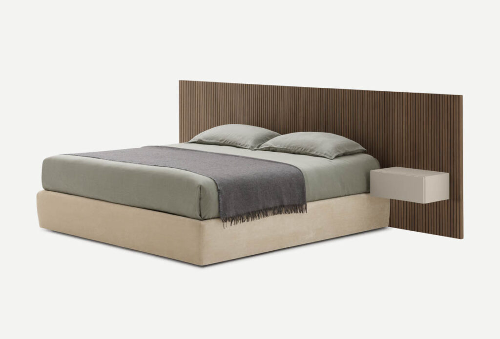 Testiera letto stile moderno in legno cannettato
