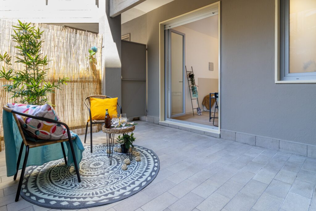 spazi-esterni-strutture-ricettive-aperitivo